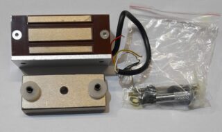 O&C - Cerradero electromagnético 12/24 Vdc(cambio manual) sobreponer monitorizado LED