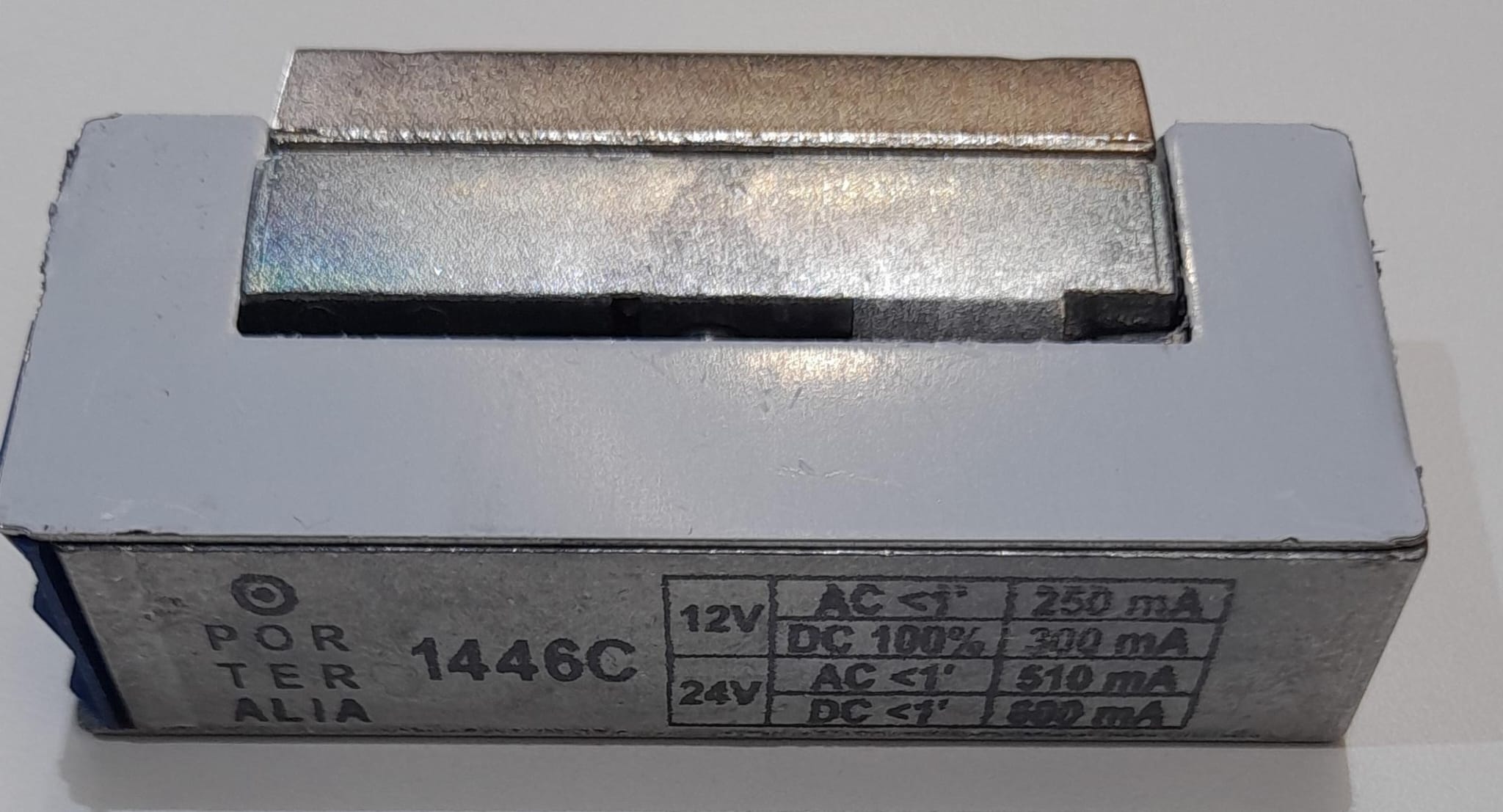 JIS - C.E. 1446 SIN FR. / C - 12/24 VAC/DC 100% 12VDC - Imagen 2