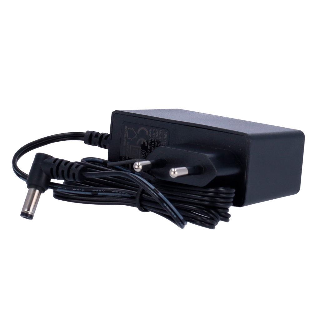 SAFIRE - Fuente de Alimentación Conmutada (Transformador) Salida DC 12V / 2 A 1 salida por jack de alimentación estándar
Conector acodado en formato L Cable a enchufe incluido.Longitud de cable 1.5m