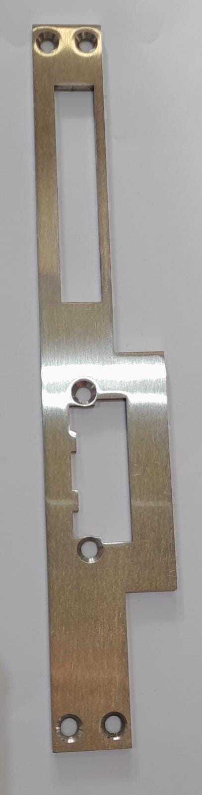 O&C - Escudo Largo Inox 38 Corte por Láser - Imagen 2