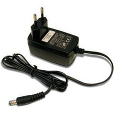 GOLMAR - Alimentador enchufable PSU-121A 12VCC/1,2A